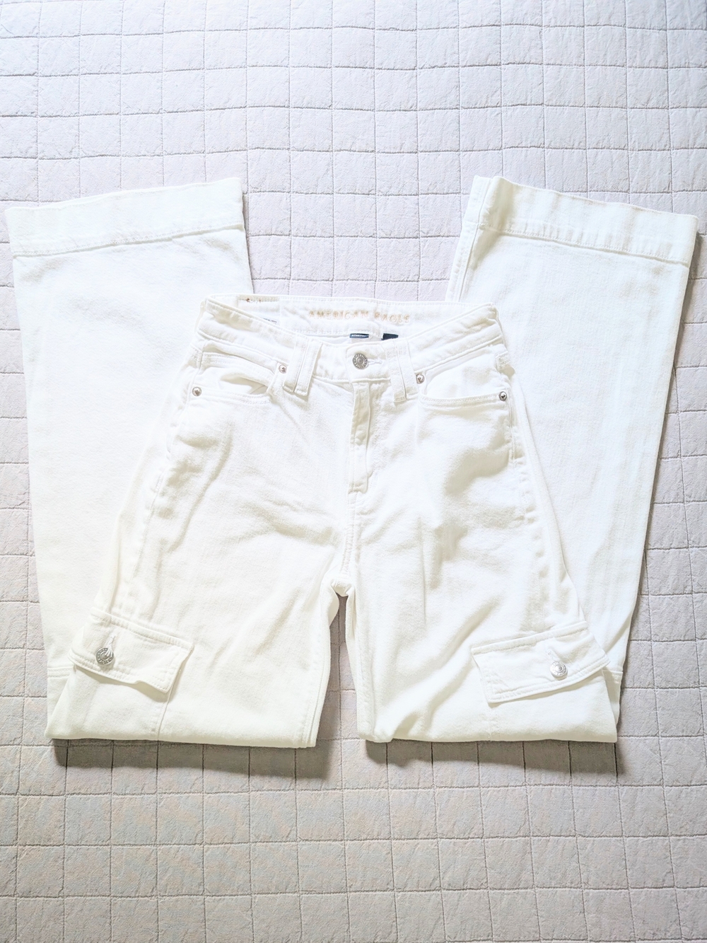 American Eagle Wide Leg Cargo Jean